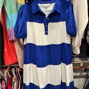 She + Sky Blue and White Dress Size Small EUC